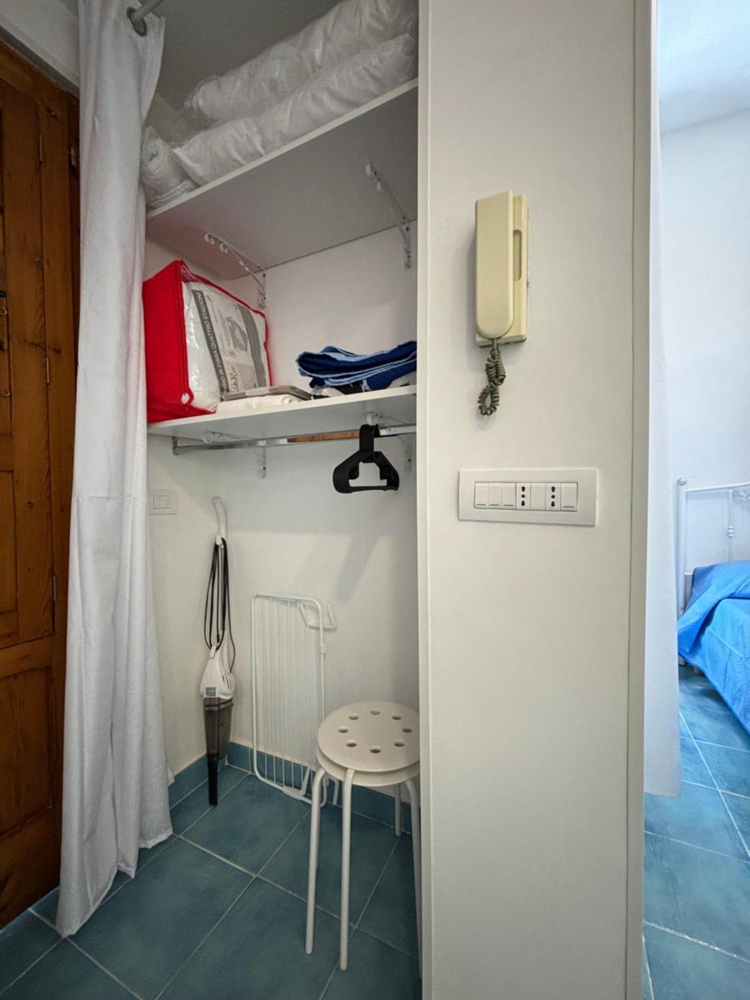 Curniciell Relais Apartment Наполи Екстериор снимка