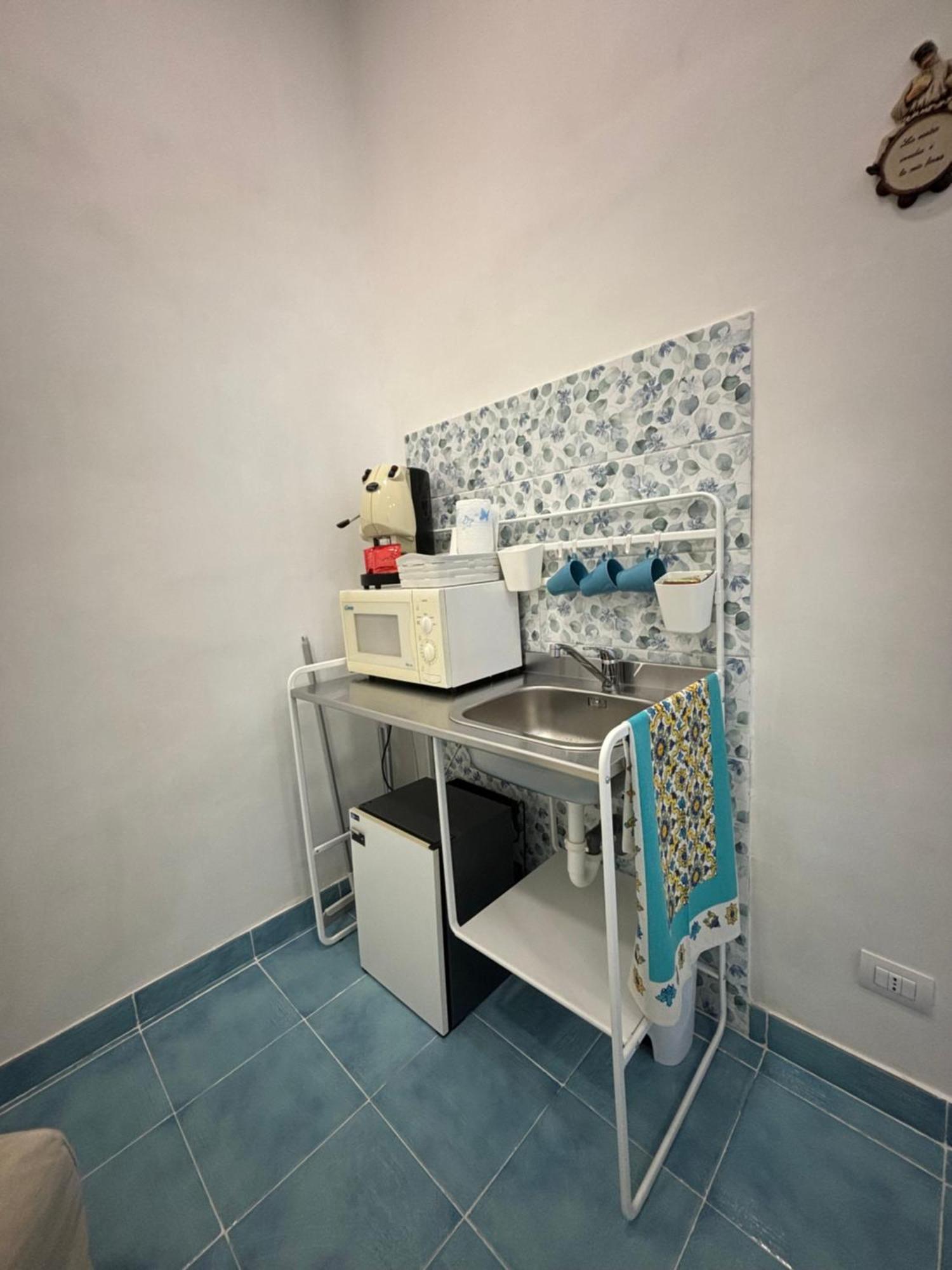 Curniciell Relais Apartment Наполи Екстериор снимка