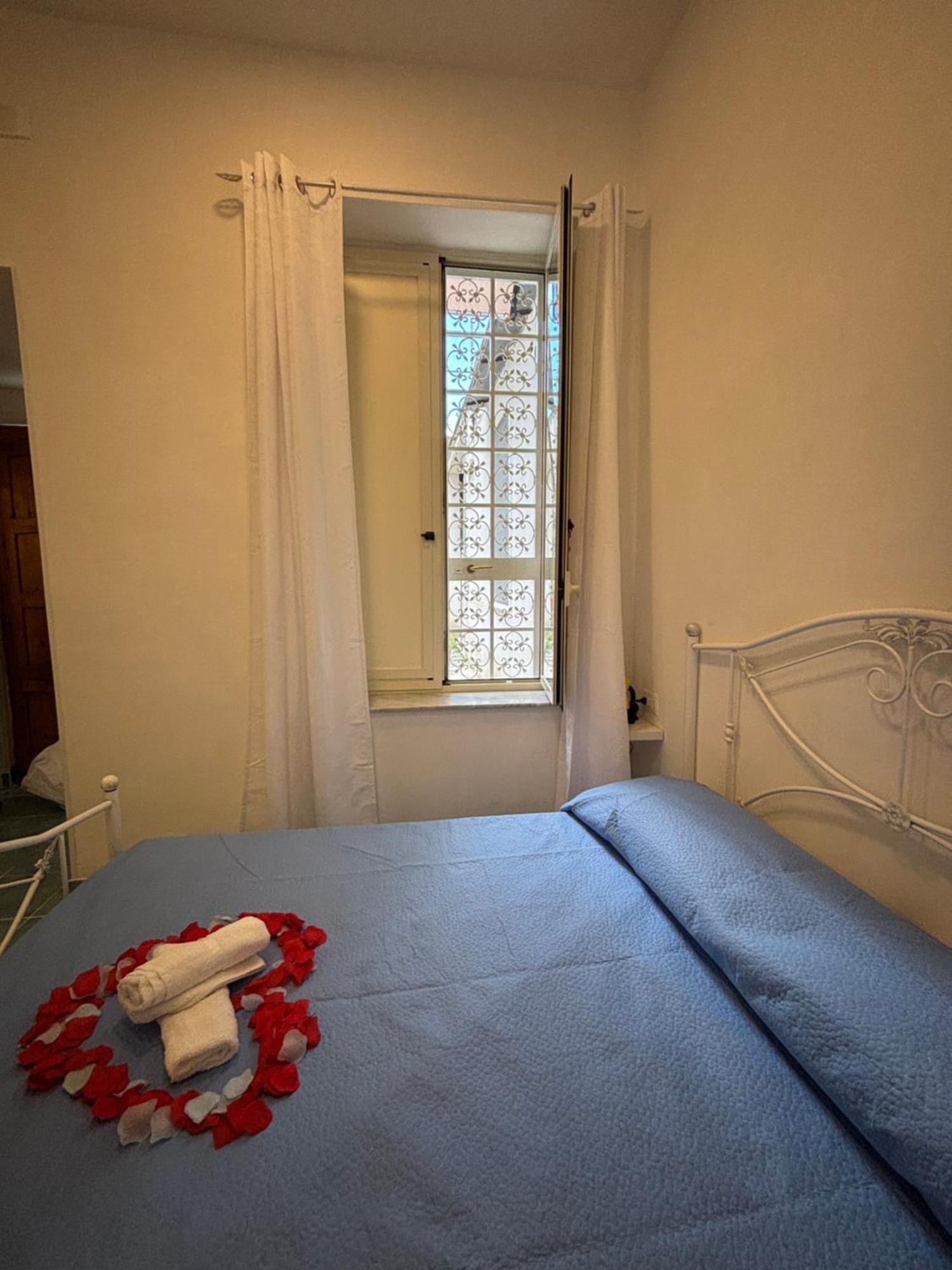 Curniciell Relais Apartment Наполи Екстериор снимка