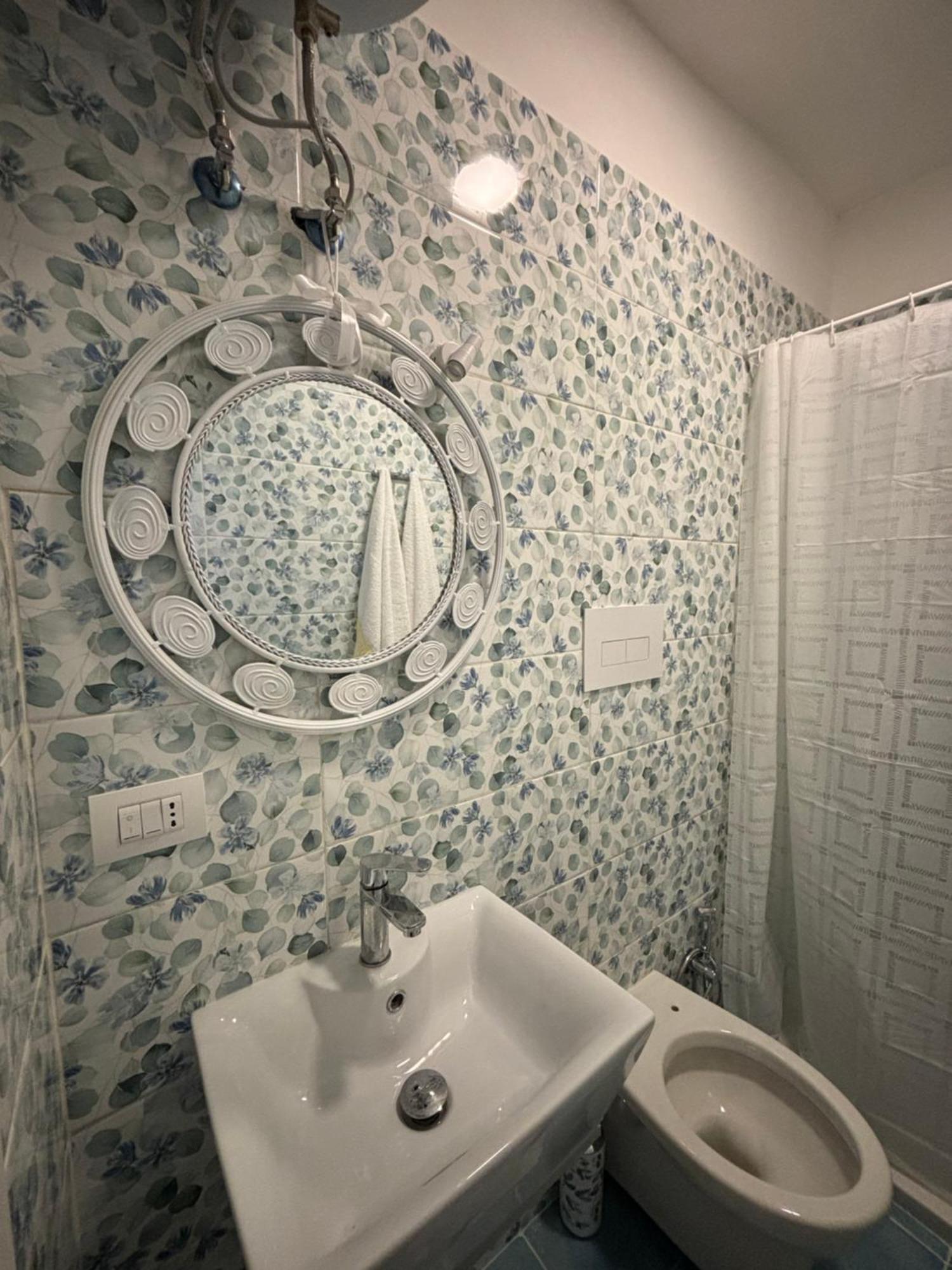Curniciell Relais Apartment Наполи Екстериор снимка