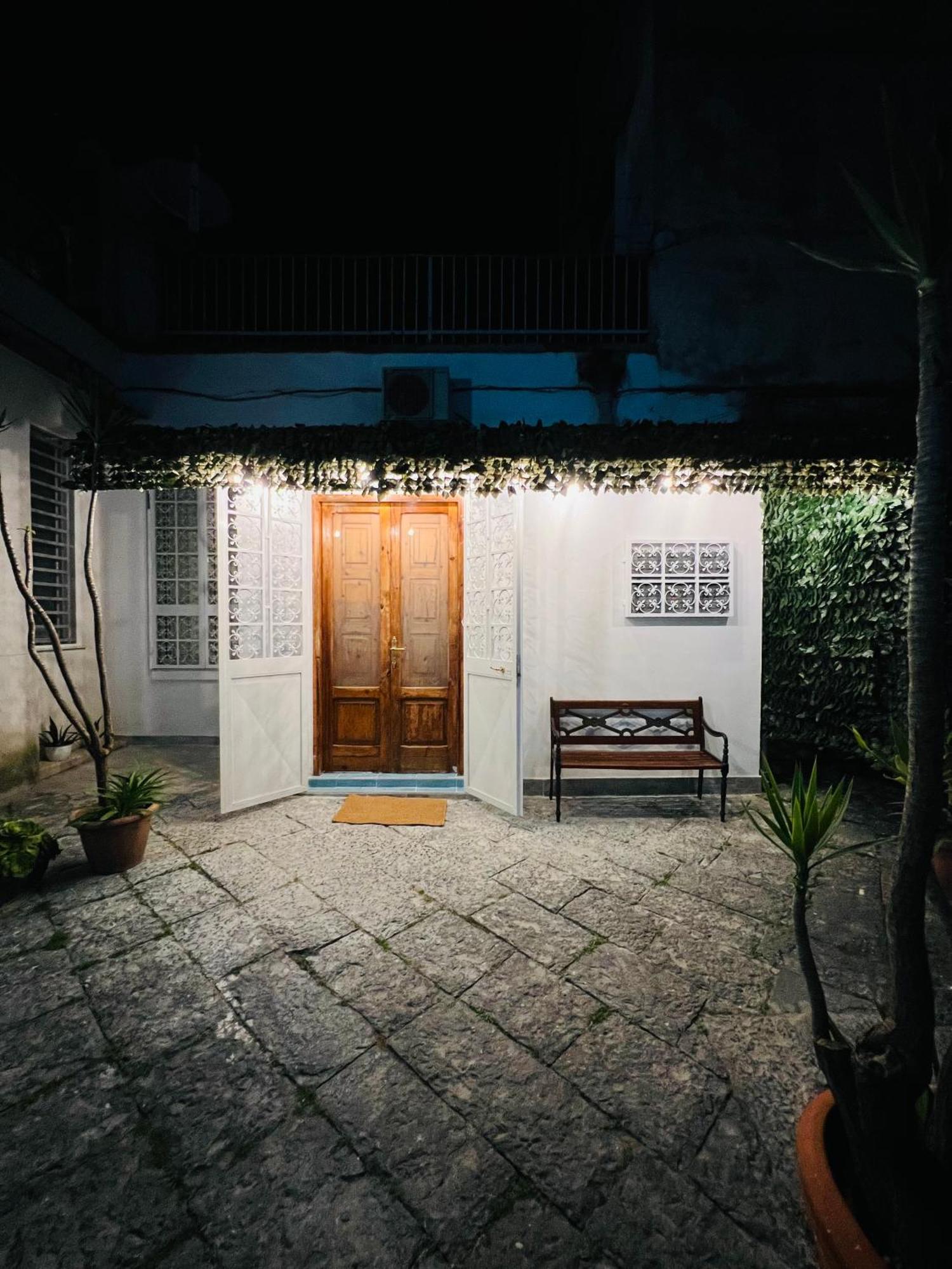 Curniciell Relais Apartment Наполи Екстериор снимка
